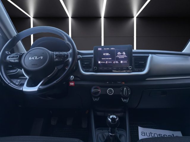 KIA Stonic usata, con USB