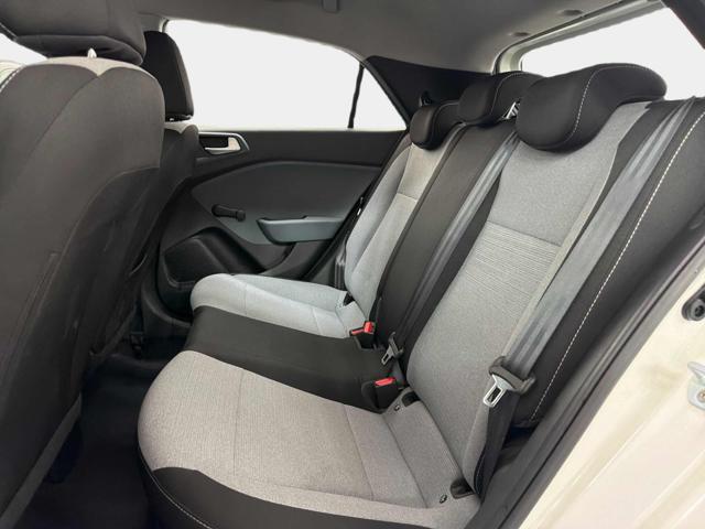 HYUNDAI i20 usata, con Immobilizzatore elettronico