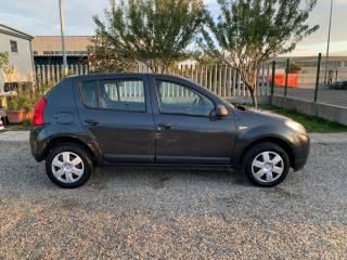 DACIA Sandero usata, con Autoradio