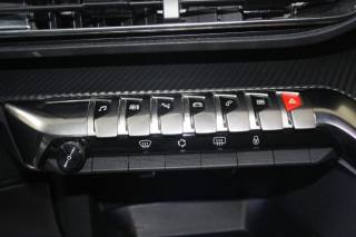 PEUGEOT 3008 usata, con Fari LED