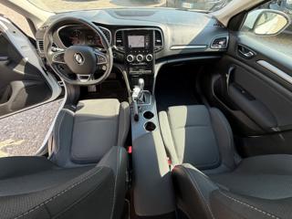 RENAULT Megane usata, con Controllo automatico clima