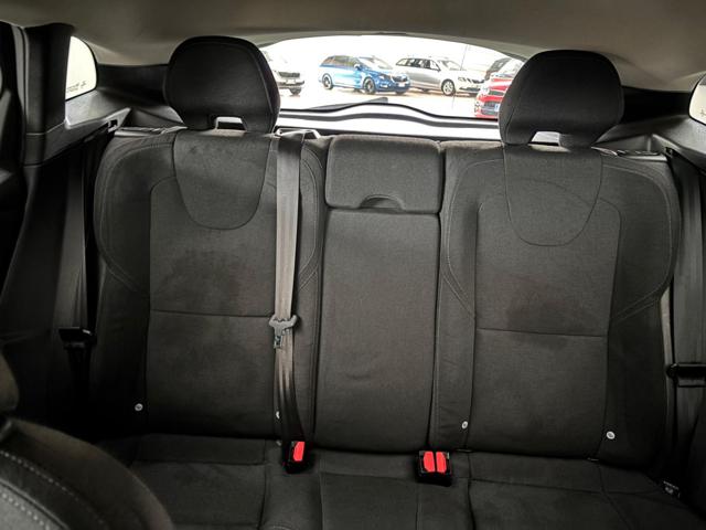 VOLVO V40 usata, con Filtro antiparticolato