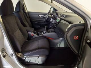 NISSAN Qashqai usata, con Luci diurne LED