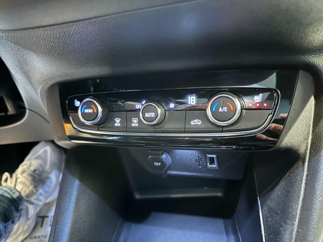 OPEL Corsa usata, con Volante in pelle