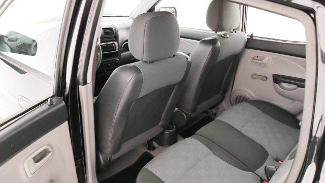 KIA Picanto usata 28