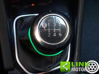 TOYOTA Auris usata, con Fendinebbia