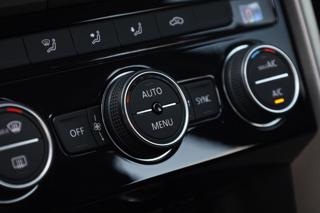 VOLKSWAGEN T-Roc usata, con Park Distance Control