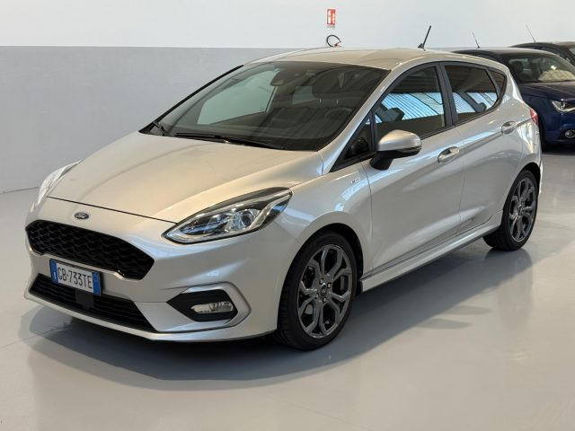 FORD Fiesta usata, con ABS