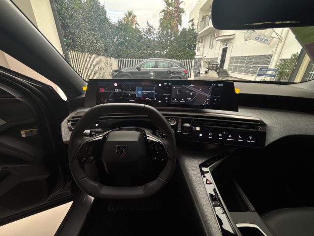 PEUGEOT 3008 usata, con Luci diurne LED