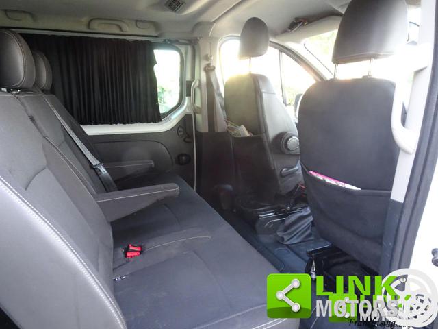 RENAULT Trafic usata, con Sedile posteriore sdoppiato