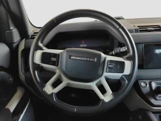 LAND ROVER Defender usata 11