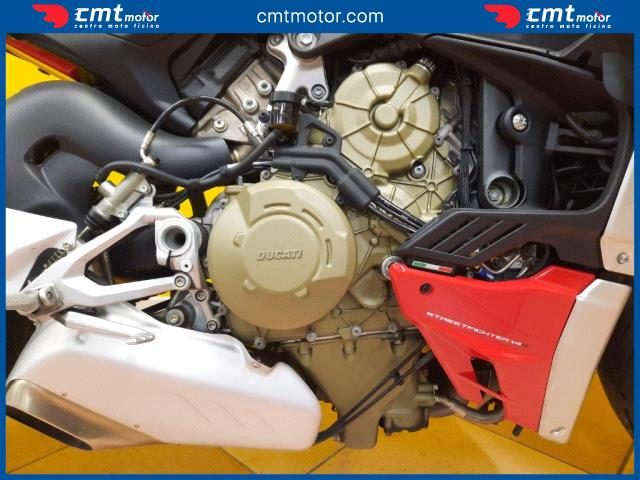 DUCATI Streetfighter usata 8