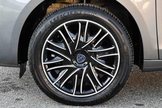 LANCIA Ypsilon usata, con Fendinebbia