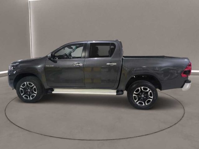 TOYOTA Hilux usata, con Cerchi in lega
