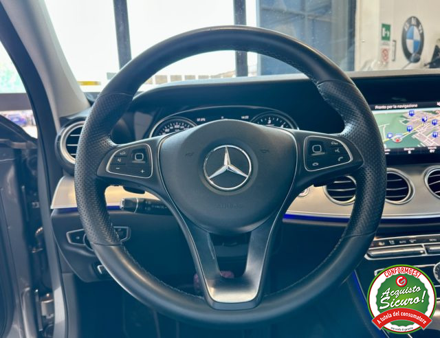 MERCEDES-BENZ E 220 usata, con Servosterzo