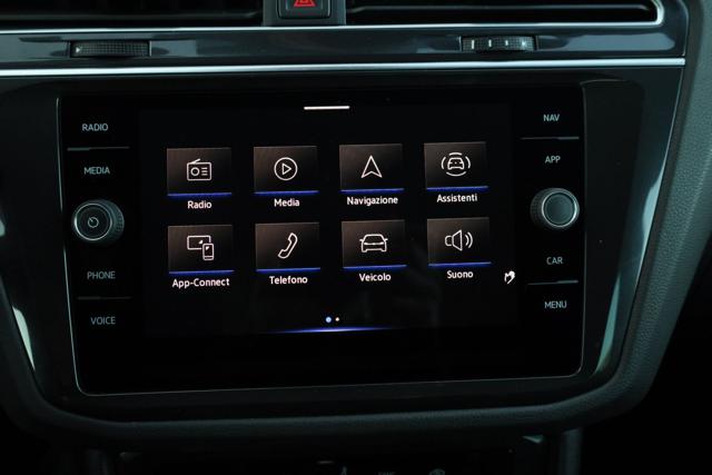 VOLKSWAGEN Tiguan usata, con Bracciolo