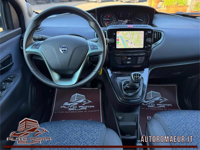 LANCIA Ypsilon usata, con Fendinebbia