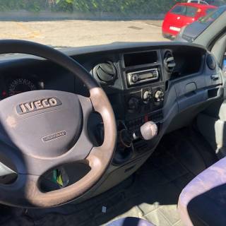 IVECO Daily usata 12