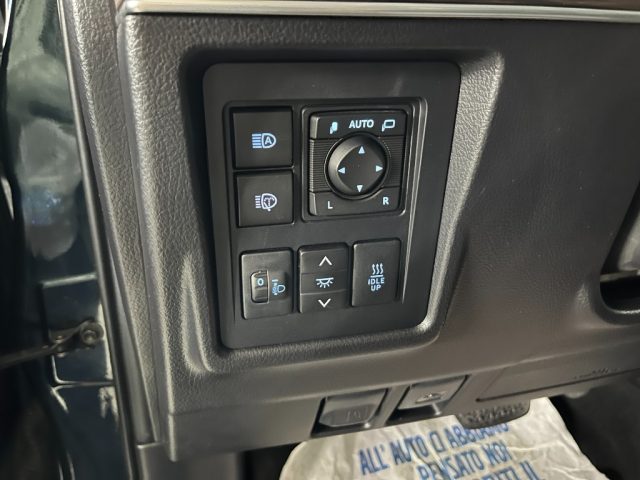 TOYOTA Land Cruiser usata, con Servosterzo