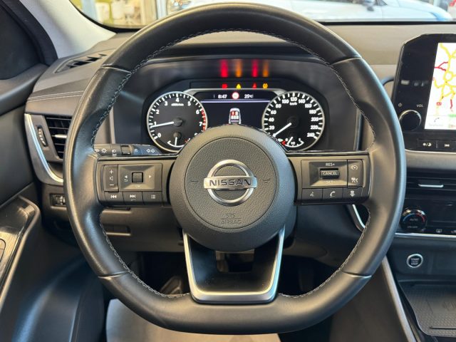 NISSAN Qashqai usata, con Controllo automatico clima