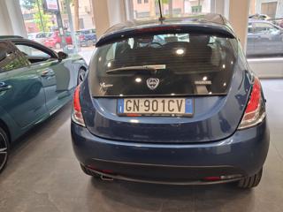 LANCIA Ypsilon usata, con Autoradio