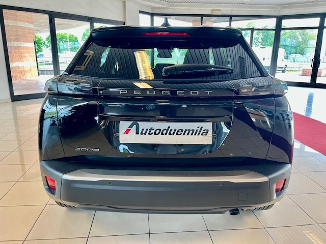 PEUGEOT 2008 usata, con Boardcomputer