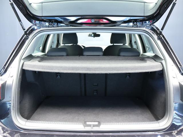 VOLKSWAGEN Golf usata, con Boardcomputer