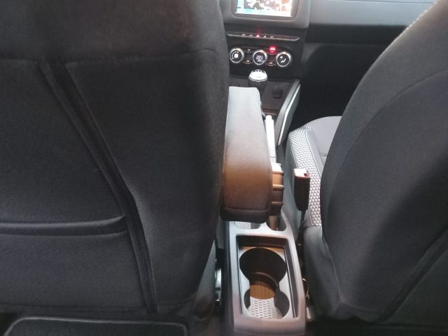 DACIA Duster usata 22