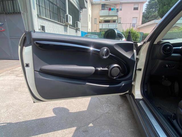 MINI Cooper D usata 14