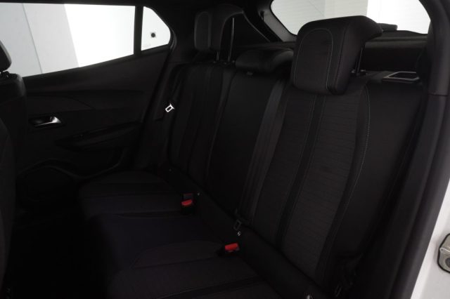 PEUGEOT 2008 usata 10