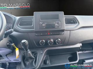 RENAULT Master usata, con USB