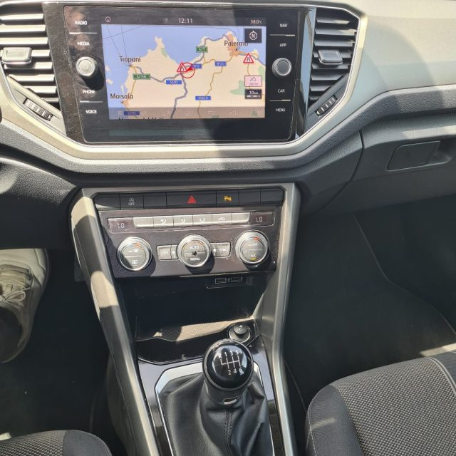 VOLKSWAGEN T-Roc usata, con Climatizzatore