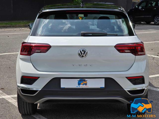 VOLKSWAGEN T-Roc usata, con Autoradio