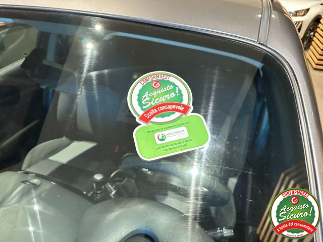 NISSAN Juke usata, con Autoradio