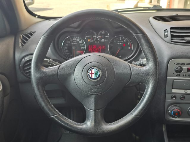 ALFA ROMEO 147 usata, con Supporto lombare