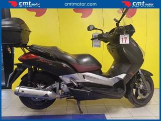 YAMAHA X-Max 250