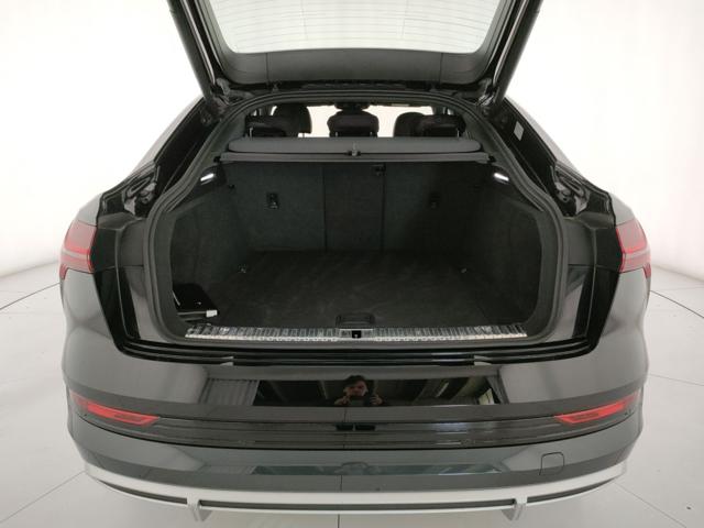 AUDI e-tron usata, con Isofix