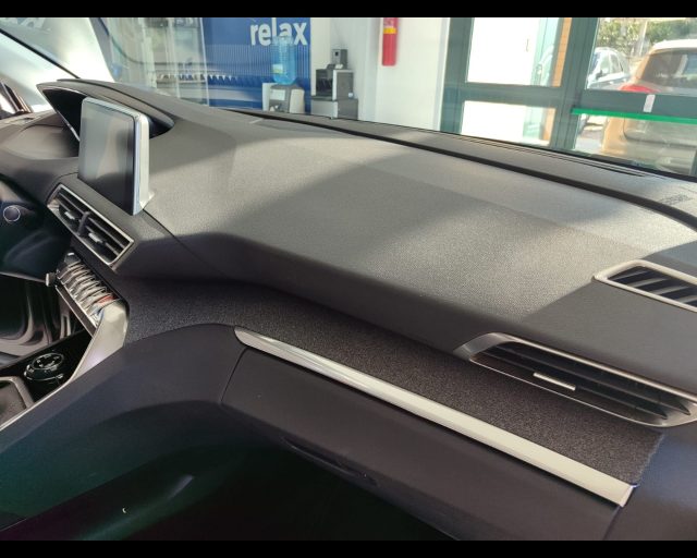 PEUGEOT 5008 usata 29