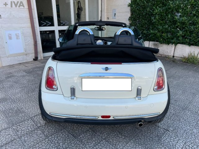 MINI Cabrio usata 14