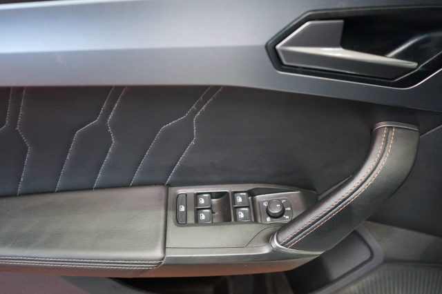 CUPRA Leon usata, con USB