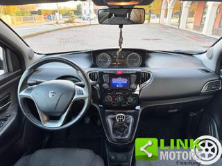 LANCIA Ypsilon usata, con Servosterzo