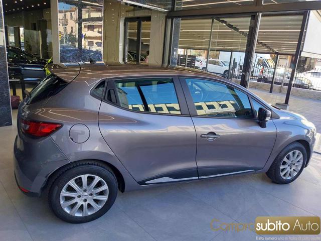 RENAULT Clio usata, con Alzacristalli elettrici