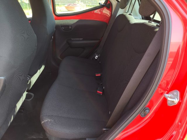 TOYOTA Aygo usata 8