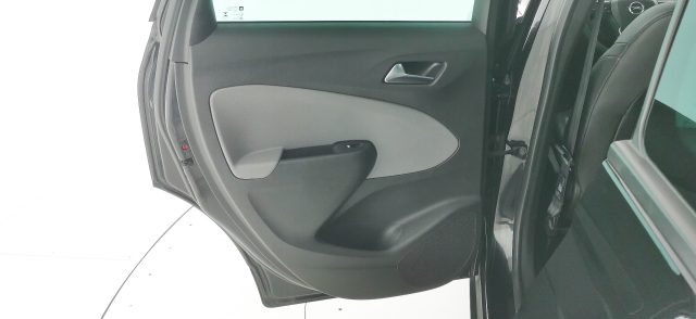 OPEL Crossland X usata, con Climatizzatore automatico, 2 zone