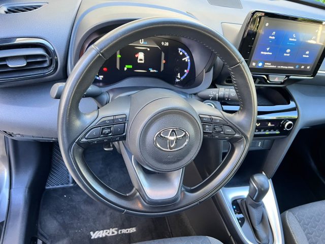 TOYOTA Yaris Cross usata 16