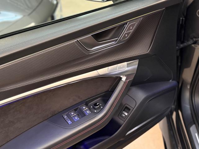 AUDI RS6 usata, con USB