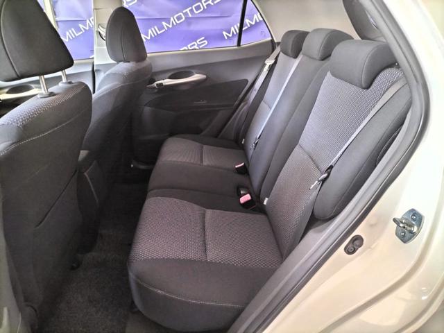 TOYOTA Auris usata, con Servosterzo
