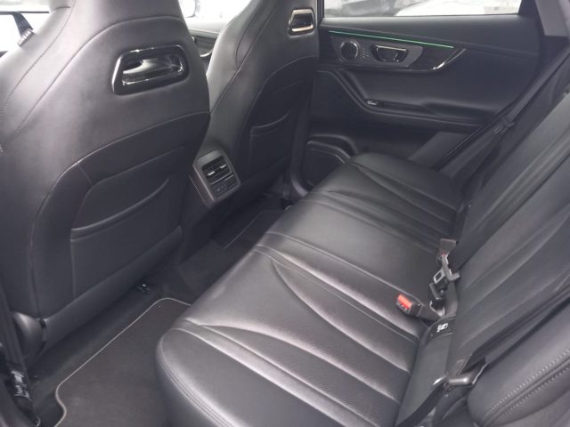 OMODA 5 usata, con Fari LED