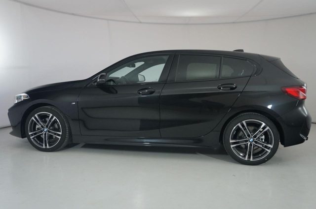 BMW 118 usata, con Bluetooth