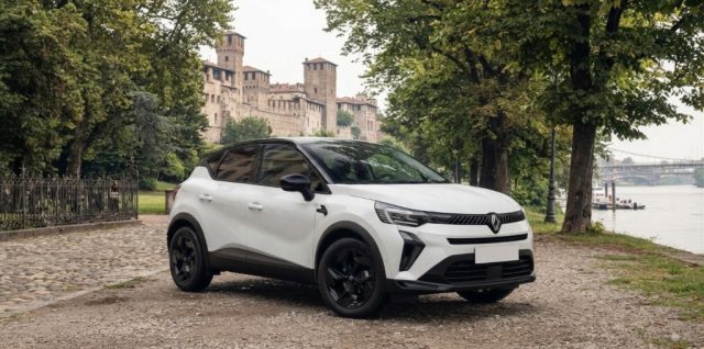 RENAULT Captur usata, con ABS
